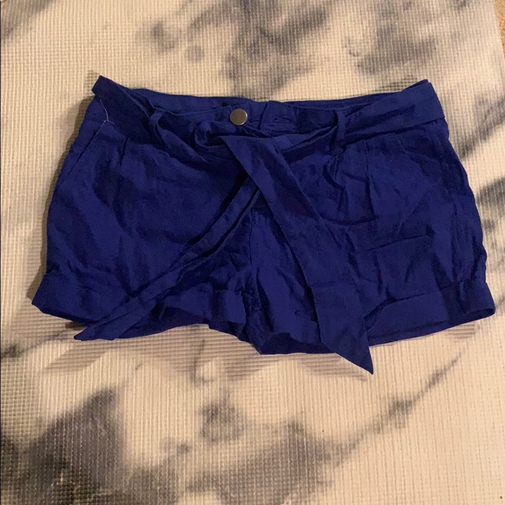 Linen shorts
